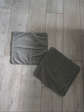 Set of 2 Plush Velvet Square Pillow Cover in Charcoal